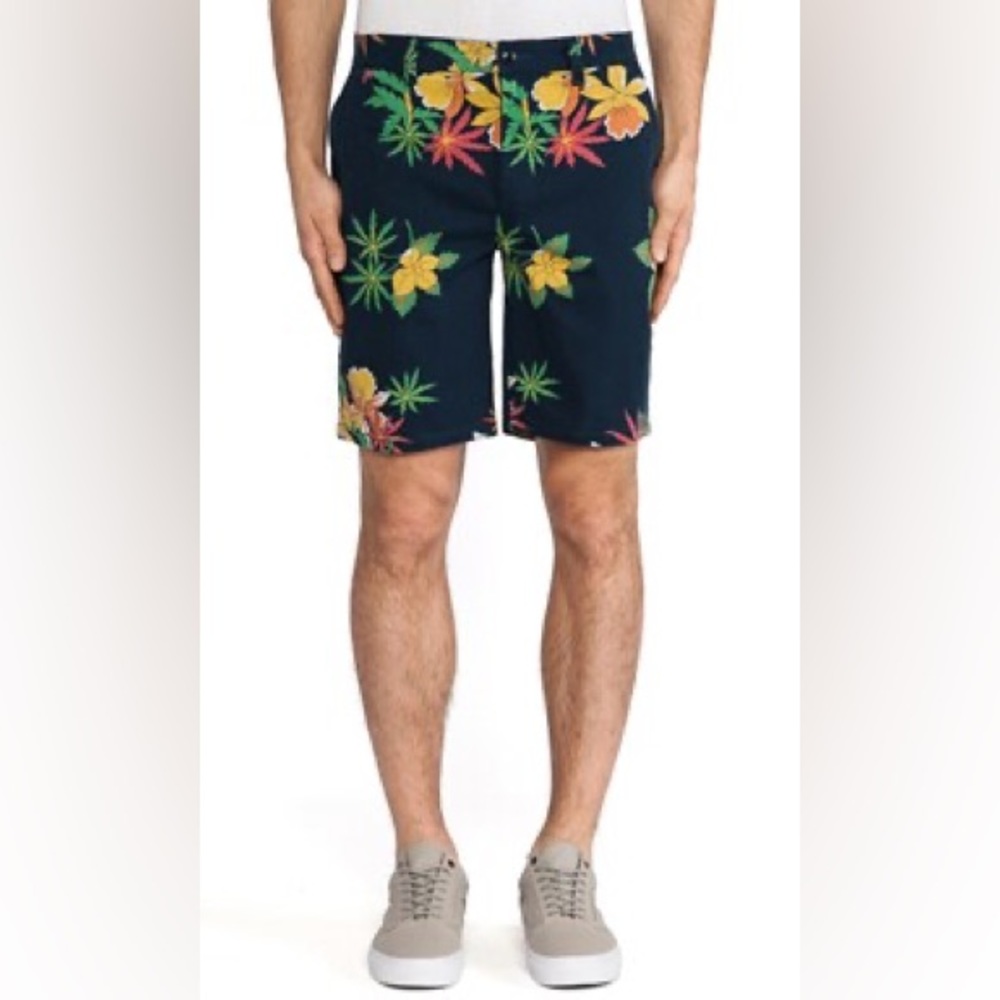obey working man II shorts